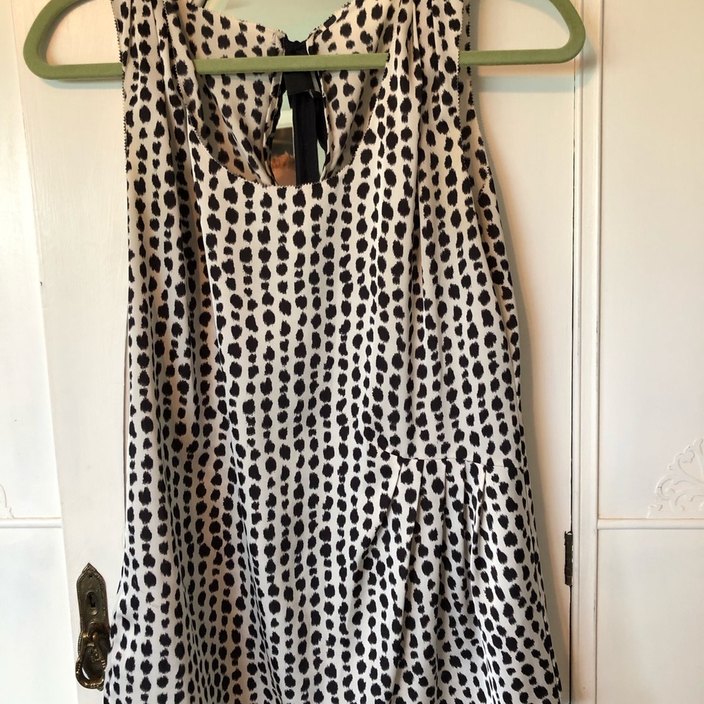 Ann Taylor blouse - sz 4 animal print